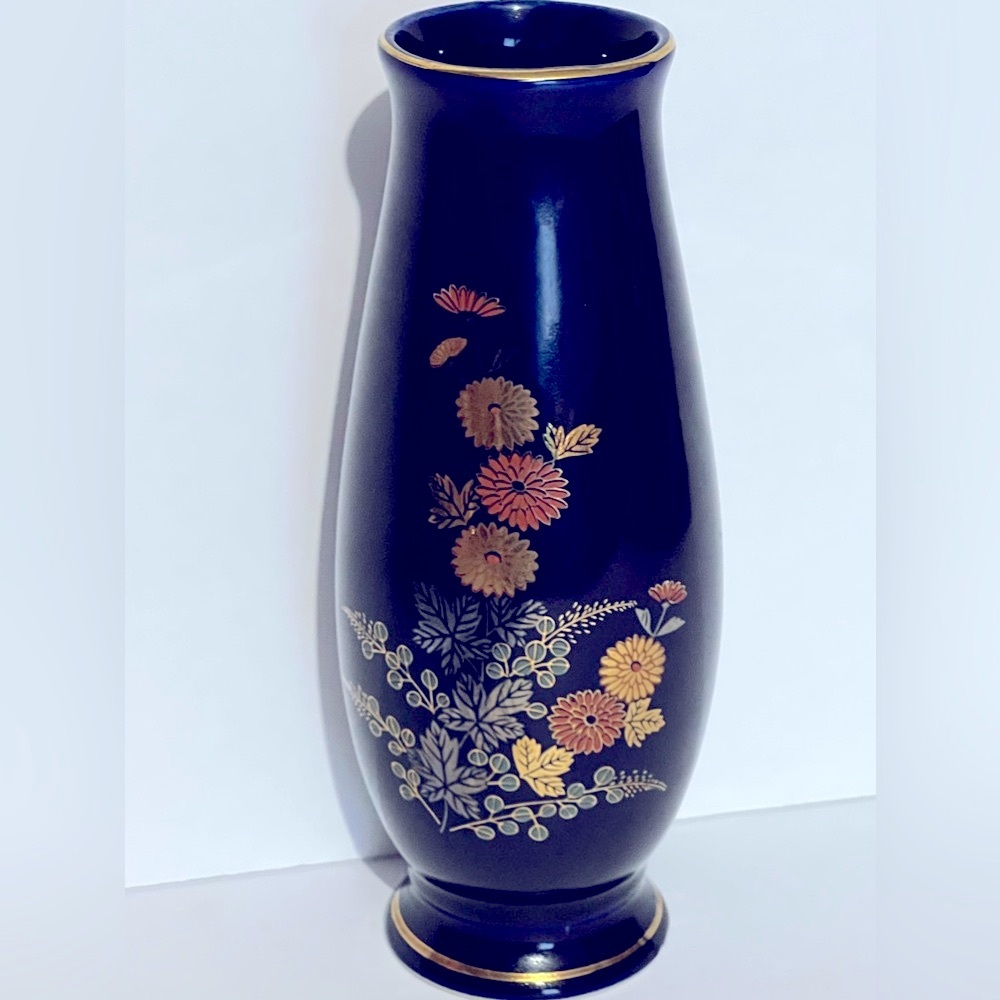 Vintage dark blue vase